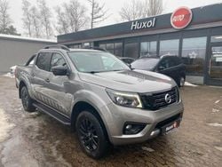 Grau Gebraucht 2018 Nissan Navara Tekna Abholung | 25.249 € (Fairer Preis)
