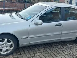 Grau Gebraucht 2003 Mercedes C180 Classic Limousine | 3.500 € (Teuer)