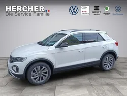 Pure white Gebraucht 2024 VW T-Roc Goal SUV | 31.900 € (Guter Preis)