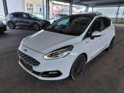 Weiß Gebraucht 2017 Ford Fiesta Vignale Limousine | 11.980 € (Etwas zu teuer)