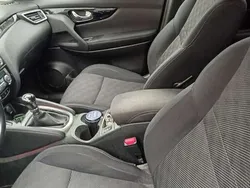 Schwarz Gebraucht 2017 Nissan Qashqai SUV | 8.700 € (Superpreis)
