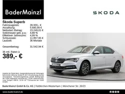 Brillantsilber metallic (metallic) Gebraucht 2022 Skoda Superb LAURIN & KLEMENT Limousine | 28.930 € (Etwas zu teuer)