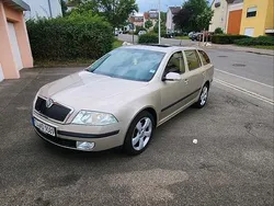 Gold Gebraucht 2005 Skoda Octavia Kombi | 1.700 € (Fairer Preis)