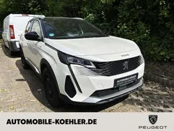 Lack weiss perlglänzend/metallic lackier (metallic) Gebraucht 2023 Peugeot 3008 GT SUV | 29.890 € (Etwas zu teuer)