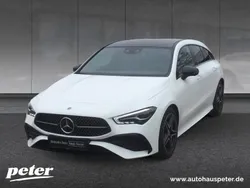 Unilack polarweiß Gebraucht 2023 Mercedes CLA220 Shooting Brake AMG Kombi | 44.890 €