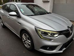 Silber Gebraucht 2017 Renault Mégane IV Limousine | 6.783 € (Teuer)