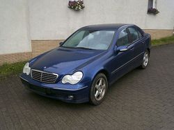 Blau Gebraucht 2001 Mercedes C240 Limousine | 1.999 € (Superpreis)