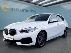 Weiß Gebraucht 2022 BMW 118 Sport Line Kleinwagen | 23.499 € (Etwas zu teuer)