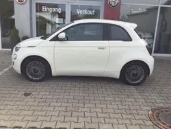 Colore esterno (arktis weiß) Gebraucht 2021 Fiat 500e Icon Limousine | 17.900 € (Fairer Preis)