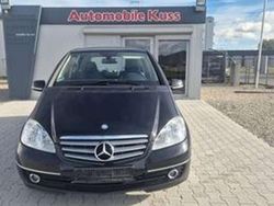 Schwarz Gebraucht 2010 Mercedes A180 Kleinwagen | 3.990 € (Etwas zu teuer)