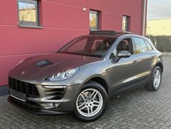Grau Gebraucht 2018 Porsche Macan SUV | 46.600 € (Fairer Preis)