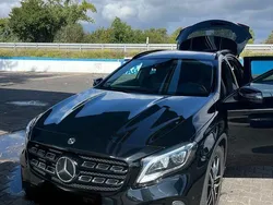 Schwarz Gebraucht 2018 Mercedes GLA250 SUV | 19.900 € (Guter Preis)