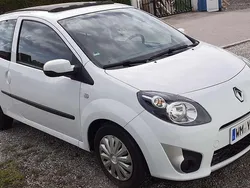 Weiß Gebraucht 2011 Renault Twingo Kleinwagen | 2.750 € (Guter Preis)