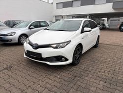 Weiß Gebraucht 2019 Toyota Auris Touring Sports Team Kombi | 13.995 € (Guter Preis)