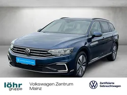 Blau Gebraucht 2021 VW Passat GTE Kombi | 21.420 € (Superpreis)
