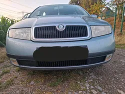 Grau Gebraucht 2001 Skoda Fabia Kleinwagen | 1.500 € (Fairer Preis)