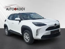 Weiß Neu 2025 Toyota Yaris Cross Business Edition SUV | 27.490 € (Fairer Preis)