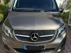 Braun Gebraucht 2016 Mercedes V250 Edition Van / Kleinbus | 31.400 € (Teuer)