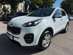 Weiß Gebraucht 2017 Kia Sportage Vision SUV | 11.400 € (Fairer Preis)