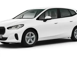 Weiß Gebraucht 2024 BMW 218 Active Tourer Luxury Line Van / Kleinbus | 32.880 € (Guter Preis)