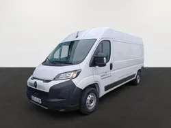 Eisweiß Gebraucht 2024 Citroën Jumper Van / Kleinbus | 27.303 € (Guter Preis)