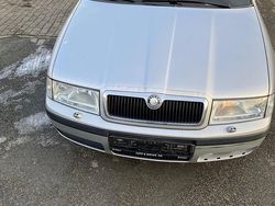 Silber Gebraucht 2002 Skoda Octavia Limousine | 750 € (Guter Preis)