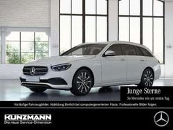 Polarweiss Gebraucht 2022 Mercedes E300 Avantgarde Kombi | 33.890 € (Guter Preis)