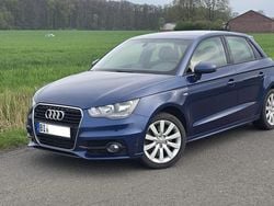 Blau Gebraucht 2013 Audi A1 Sportback Kleinwagen | 8.300 € (Fairer Preis)