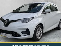 Weiß Gebraucht 2022 Renault Zoe Evolution Kleinwagen | 17.890 € (Fairer Preis)