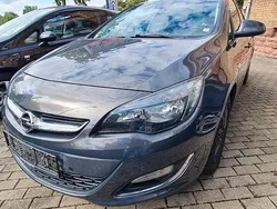 Grau Gebraucht 2013 Opel Astra Active Limousine | 4.599 € (Guter Preis)