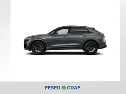 Grau (daytonagrau perleffekt) Neu 2025 Audi Q8 Ambiente SUV | 107.950 €