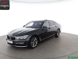Grau Gebraucht 2018 BMW 750 Sport Line Limousine | 37.380 € (Fairer Preis)
