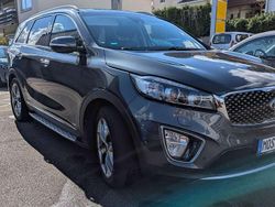 Grau Gebraucht 2016 Kia Sorento Platinum SUV | 19.500 € (Fairer Preis)