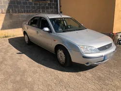 Silber Gebraucht 2002 Ford Mondeo Limousine | 999 € (Superpreis)