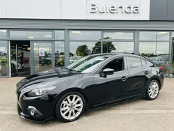 Schwarz Gebraucht 2016 Mazda 3 Sports-Line Limousine | 12.970 € (Teuer)