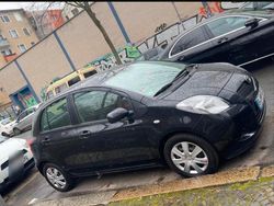 Schwarz Gebraucht 2006 Toyota Yaris Kleinwagen | 5.000 €