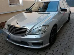 Silber Gebraucht 2006 Mercedes S500 Limousine | 10.900 € (Fairer Preis)