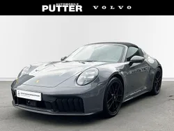 Grau Gebraucht 2024 Porsche 911 Carrera GTS Sport Cabrio | 197.890 €