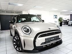 Grau Gebraucht 2023 Mini Cooper Cabriolet Classic Cabrio | 28.950 € (Fairer Preis)