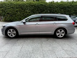 Silber Gebraucht 2021 VW Passat R-line Kombi | 15.980 € (Superpreis)
