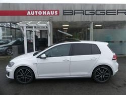 Weiß Gebraucht 2017 VW Golf VII GTD Limousine | 13.990 € (Fairer Preis)