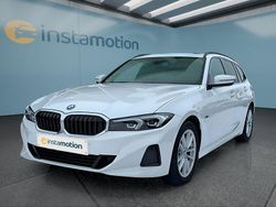 Weiß Gebraucht 2022 BMW 320e Kombi | 28.249 € (Fairer Preis)