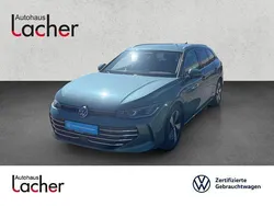 Grün Gebraucht 2024 VW Passat Elegance Kombi | 36.490 € (Guter Preis)