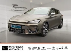 Braun (century bronze matt) Gebraucht 2024 Cupra Leon VZ Limousine | 42.940 € (Etwas zu teuer)