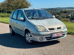 Silber Gebraucht 2002 Renault Scénic Van / Kleinbus | 799 € (Guter Preis)