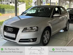 Silber Gebraucht 2011 Audi A3 Attraction Limousine | 6.799 € (Etwas zu teuer)