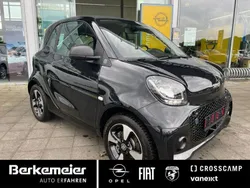 Schwarz Gebraucht 2021 Smart ForTwo Electric Drive Coupé | 9.925 € (Fairer Preis)