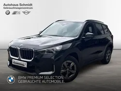 Schwarz Gebraucht 2024 BMW X1 Efficient Dynamics SUV | 34.120 € (Superpreis)