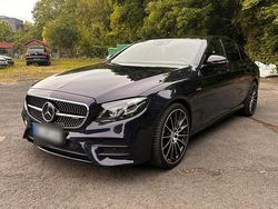 Blau Gebraucht 2017 Mercedes E43 AMG AMG Limousine | 32.990 € (Fairer Preis)