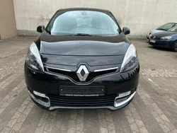 Schwarz Gebraucht 2014 Renault Scénic III Bose Edition Van / Kleinbus | 5.390 € (Fairer Preis)